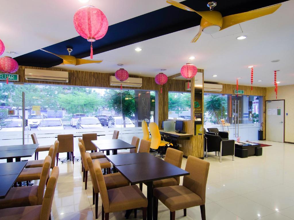 Eight Days Boutique Hotel - Mount Austin Johor Bahru Exterior foto