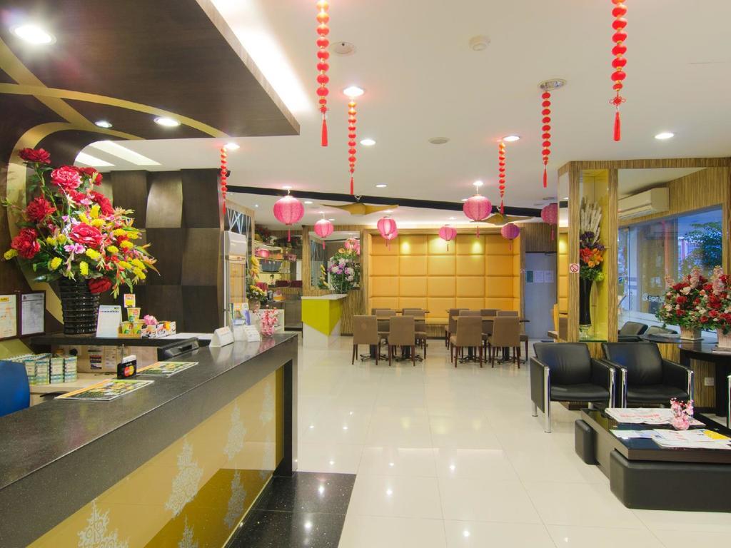 Eight Days Boutique Hotel - Mount Austin Johor Bahru Exterior foto